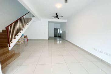 Serenia Adiva @ Serenia City