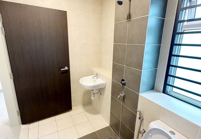 Serenia Adiva @ Serenia City