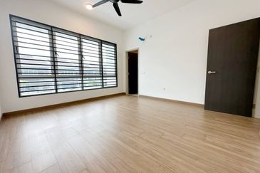 Serenia Adiva @ Serenia City