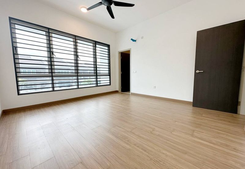 Serenia Adiva @ Serenia City