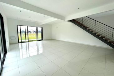 Taman Cahaya Alam, Seksyen U12