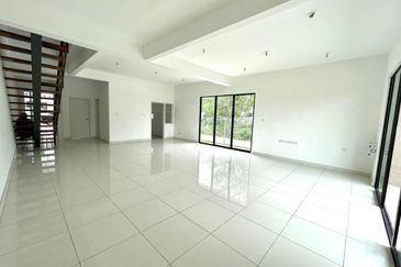 Taman Cahaya Alam, Seksyen U12