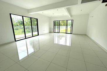 Taman Cahaya Alam, Seksyen U12