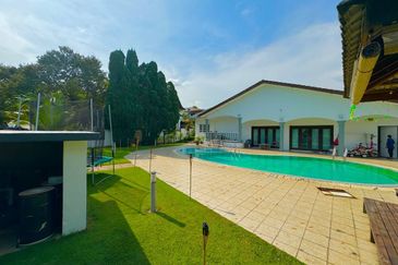 Seksyen 3, Shah Alam