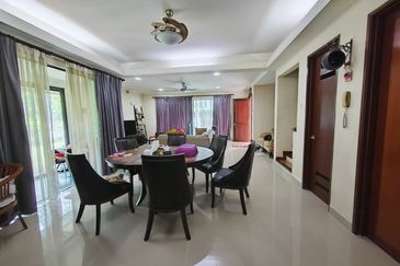 CORNER LOT | 2.5 Storey Terrace USJ Heights Subang Jaya