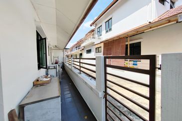 CORNER LOT | 2.5 Storey Terrace USJ Heights Subang Jaya