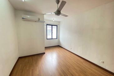 Saffron Hills @ Denai Alam