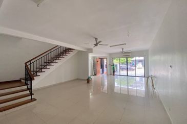 Saffron Hills @ Denai Alam