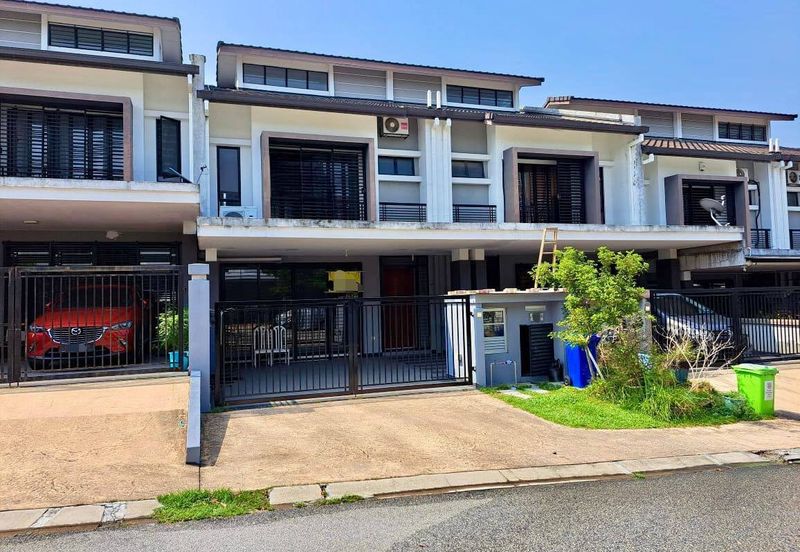 Saffron Hills @ Denai Alam