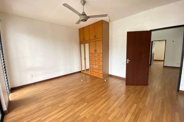 Saffron Hills @ Denai Alam