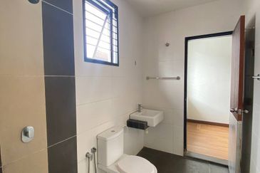 Saffron Hills @ Denai Alam