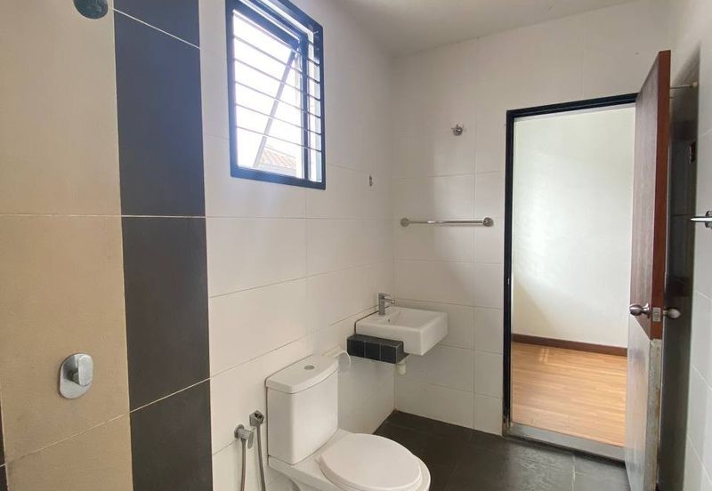 Saffron Hills @ Denai Alam