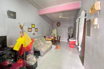 Taman Orkid, Pekan Meru