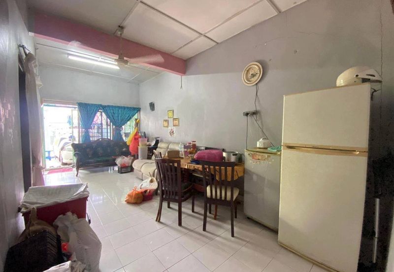 Taman Orkid, Pekan Meru