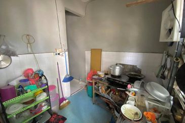 Taman Orkid, Pekan Meru