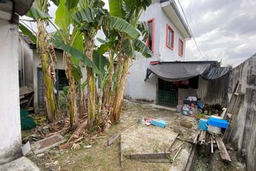 Taman Orkid, Pekan Meru