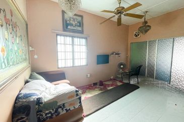 Seksyen 32, Shah Alam