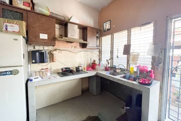 Seksyen 32, Shah Alam