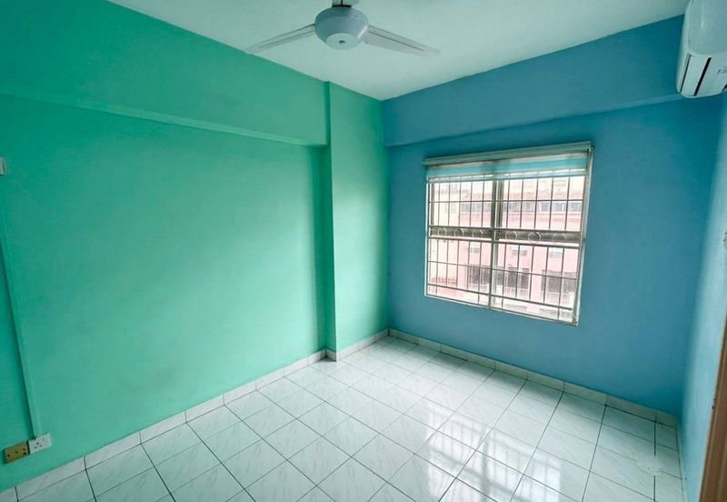 Brunsfield Service Apartment