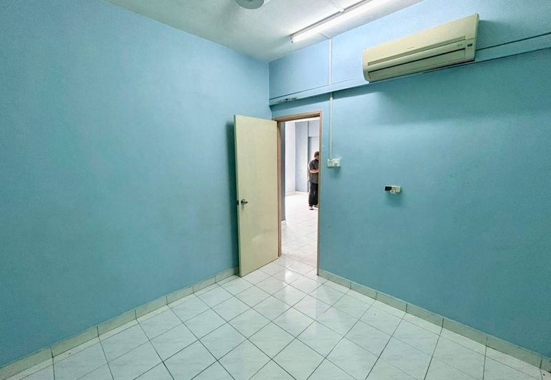 Brunsfield Service Apartment