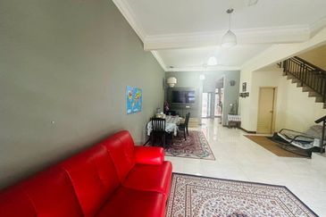 RENOVATED | FULLY EXTENDED | Double Storey Terrace Jalan Jeriji @ Greenlane, Bukit Jelutong
