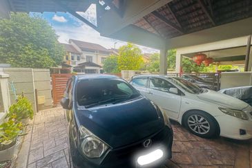 RENOVATED | FULLY EXTENDED | Double Storey Terrace Jalan Jeriji @ Greenlane, Bukit Jelutong