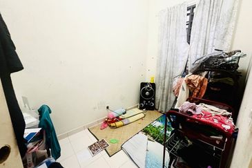 RENOVATED | FULLY EXTENDED | Double Storey Terrace Jalan Jeriji @ Greenlane, Bukit Jelutong