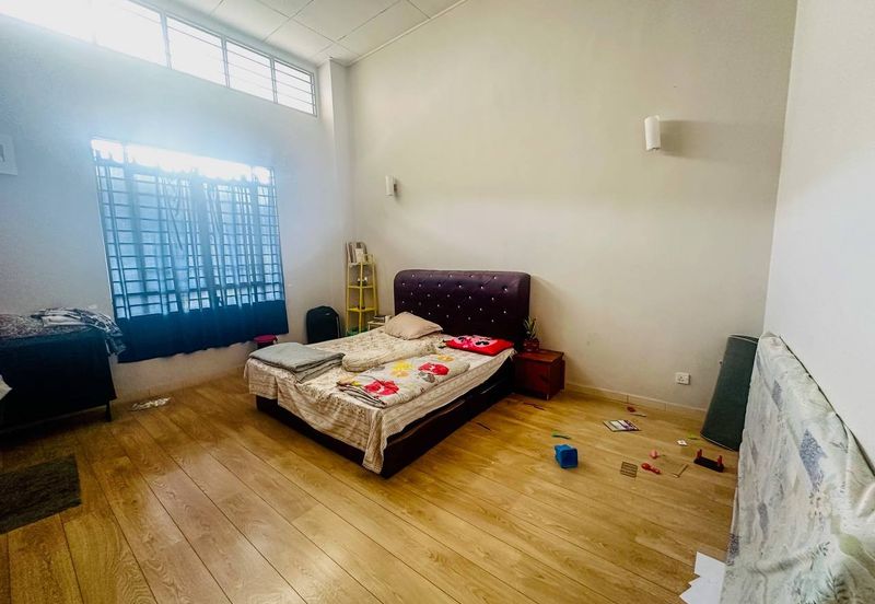 RENOVATED | FULLY EXTENDED | Double Storey Terrace Jalan Jeriji @ Greenlane, Bukit Jelutong