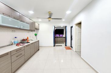  FULLY EXTENDED | Double Storey Terrace Jalan Adang, Bukit Jelutong, Shah Alam