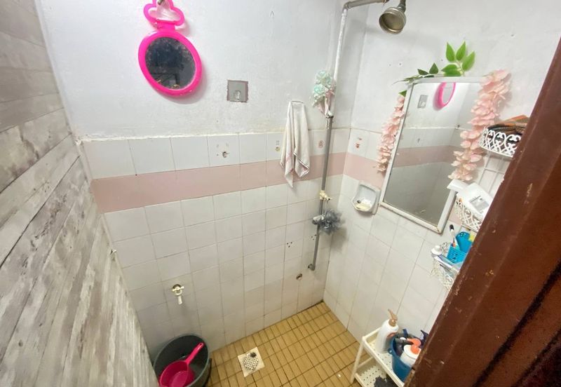 Taman Sungai Kapar Indah