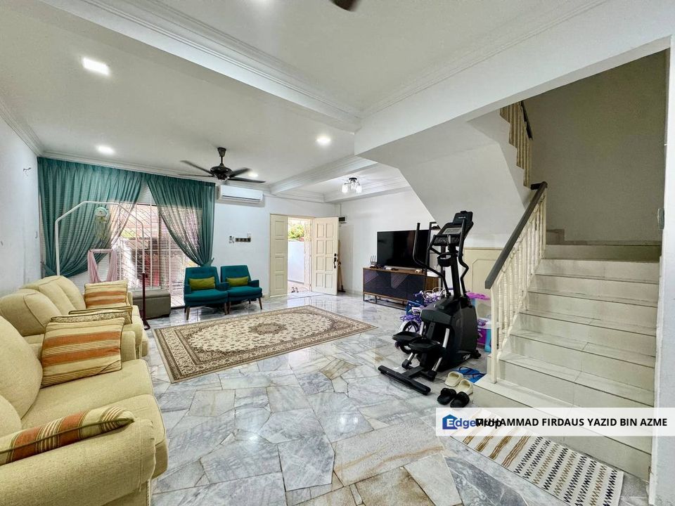 RENOVATED + EXTENEDED | Double Storey Terrace Taman Sri Manja Petaling Jaya, Selangor, Petaling Jaya