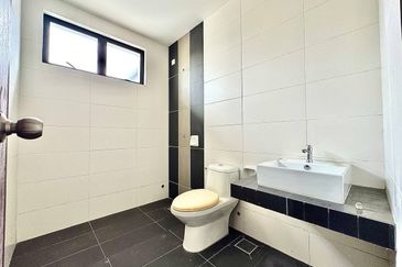 Saffron Hills @ Denai Alam