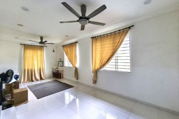 Seksyen 4, Shah Alam