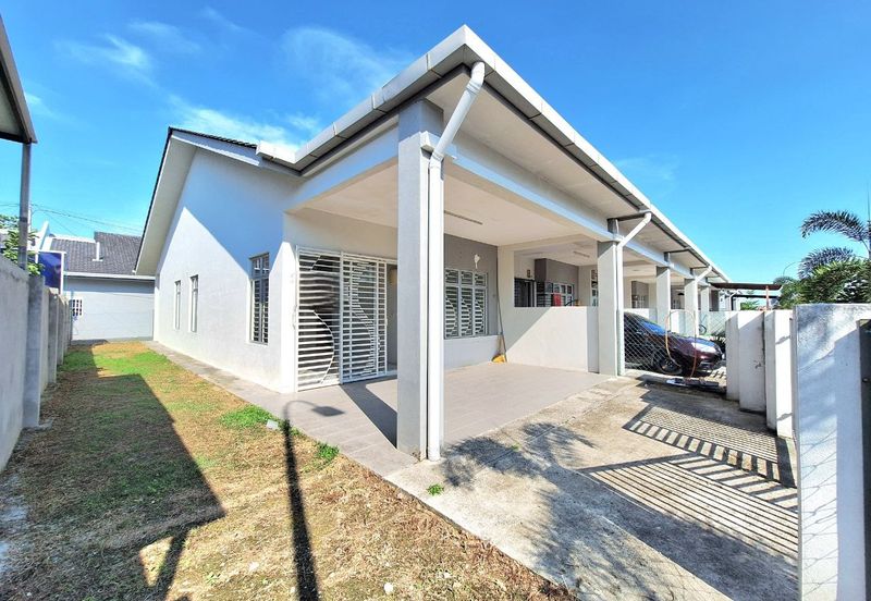 Bandar Mahkota Banting (Brooklands)