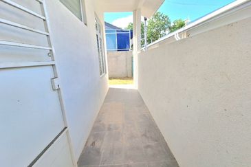 Bandar Mahkota Banting (Brooklands)