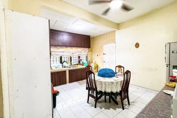 Bandar Tun Hussein Onn