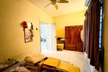 Bandar Tun Hussein Onn