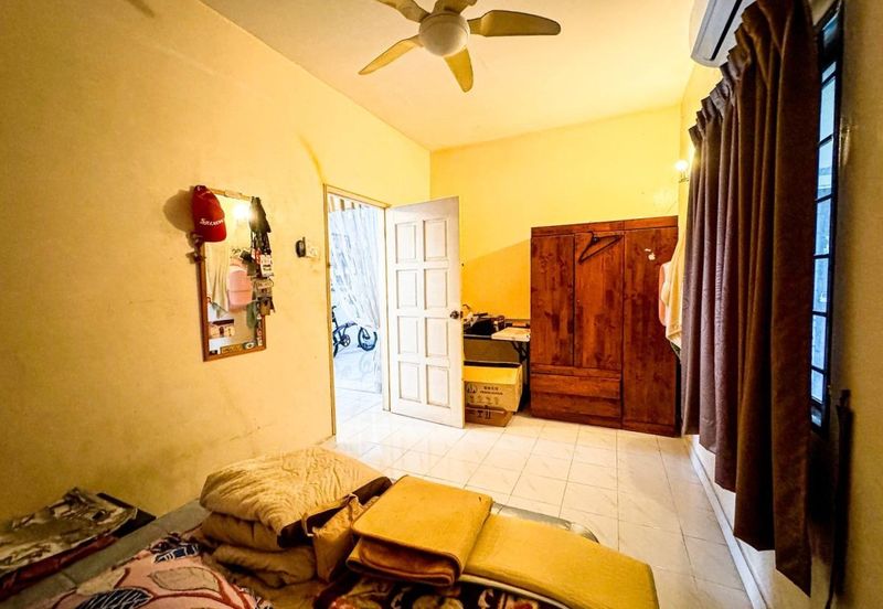 Bandar Tun Hussein Onn