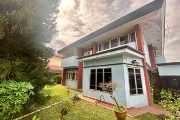 Seksyen 2, Shah Alam