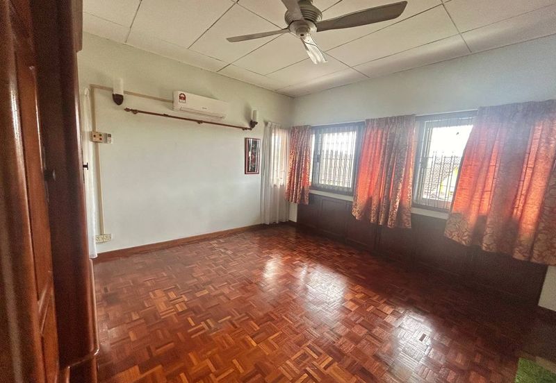 Seksyen 2, Shah Alam