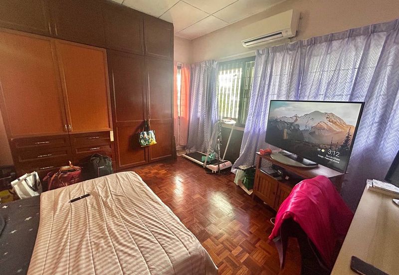 Seksyen 2, Shah Alam