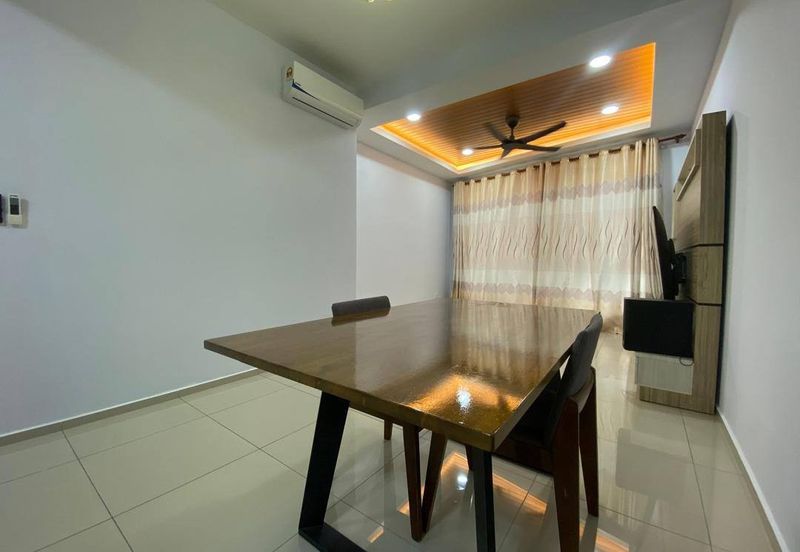 Adria Residence @ Gravit8