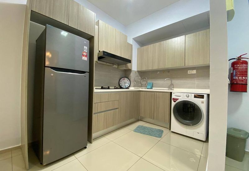 Adria Residence @ Gravit8