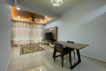 Adria Residence @ Gravit8