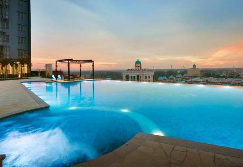 Adria Residence @ Gravit8