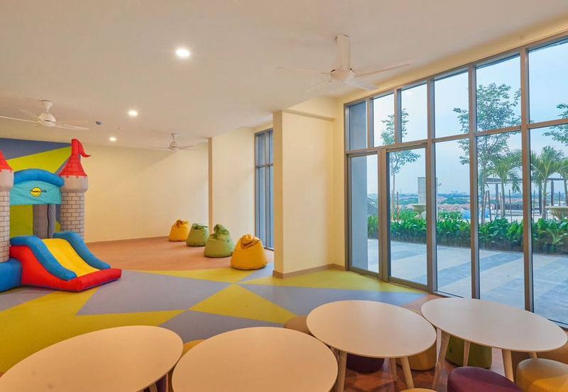 Adria Residence @ Gravit8