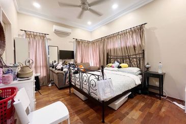 Cahaya SPK, Seksyen U9