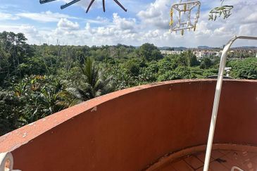 Pangsapuri Sri Pelangi