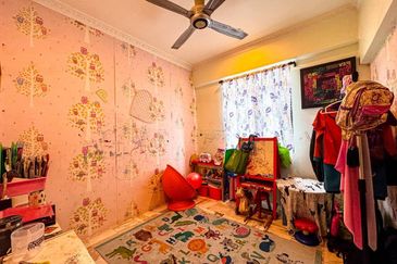 Pangsapuri Sri Pelangi