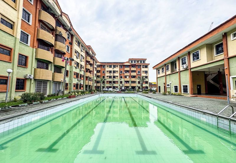 Pangsapuri Sri Pelangi